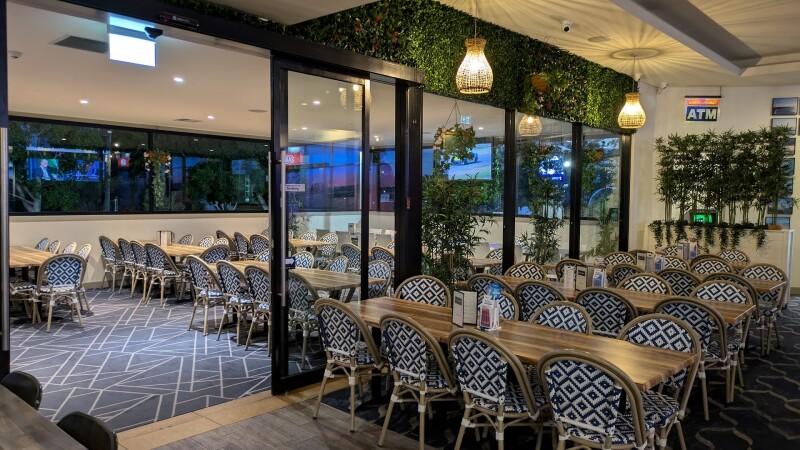 Best Sports Bars in SALAMANDER BAY - Salamander Hotel