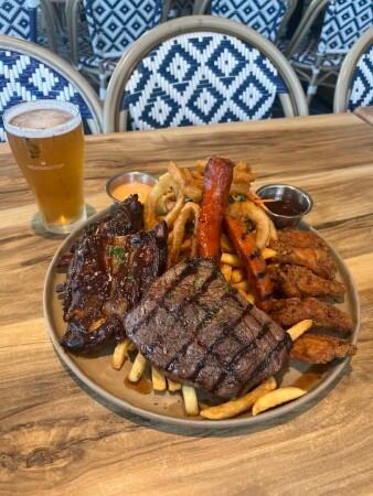 Best Sports Bars in SALAMANDER BAY - Salamander Hotel