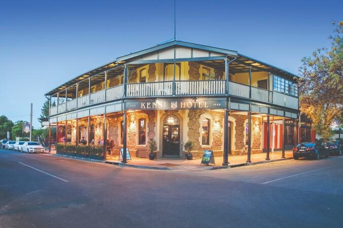 Best Sports Bars in Kensington - Kensington Hotel