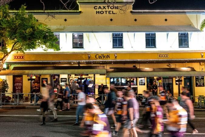 Best Sports Bars in Brisbane City - The Caxton Hotel
