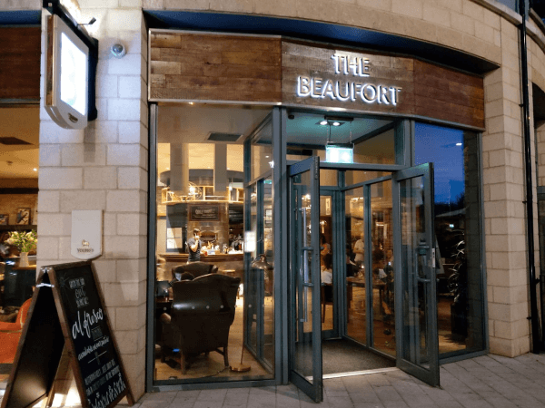 Best Sports Bars in London - Beaufort