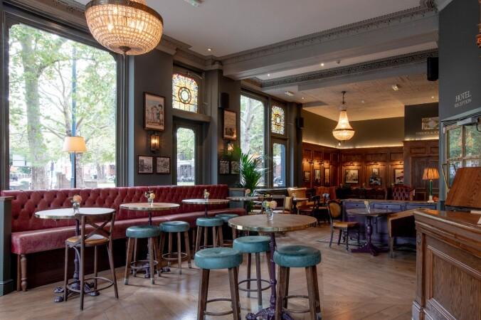 Best Sports Bars in London - Brook Green Hotel
