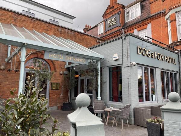 Best Sports Bars in London - Dog and Fox