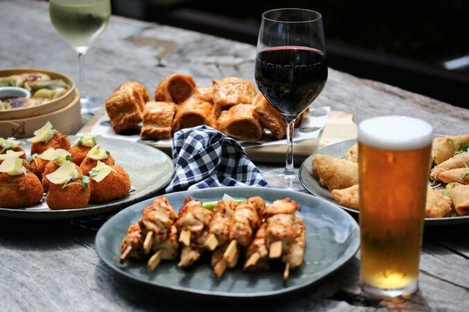 Best Sports Bars in Mountain Creek - Brightwater Hotel