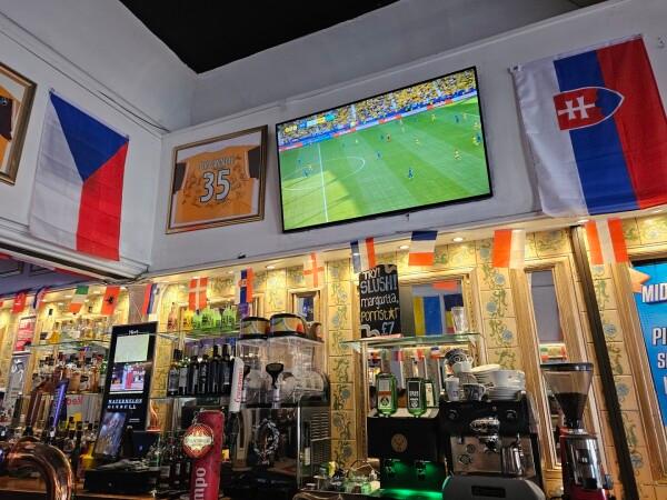 Best Sports Bars in Lanarkshire - Nico'S Cafe Bar