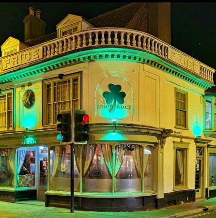 Best Sports Bars in Ipswich - Shamrock