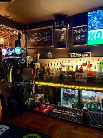 Best Sports Bars in Glasgow - Big Slope