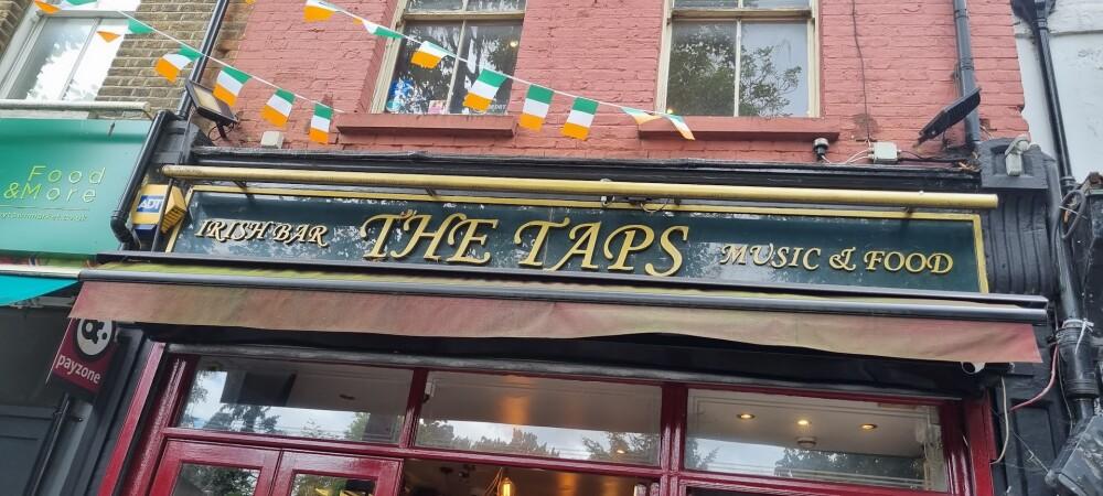 Best Sports Bars in Enfield - Taps
