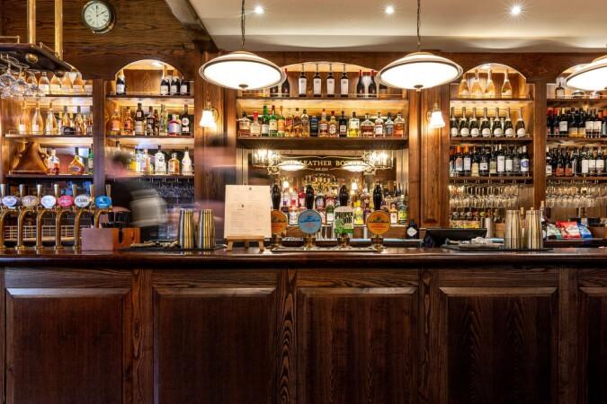 Best Sports Bars in London - Leather Bottle