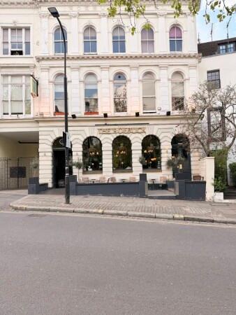 Best Sports Bars in London - Roebuck