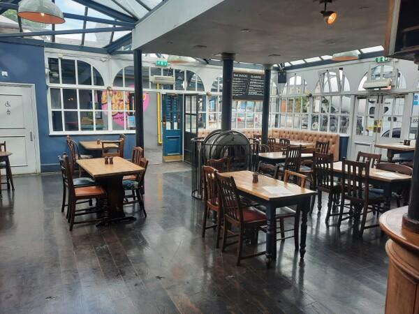 Best Sports Bars in London - The Ship