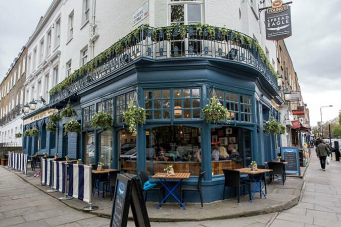 Best Sports Bars in London - Spread Eagle