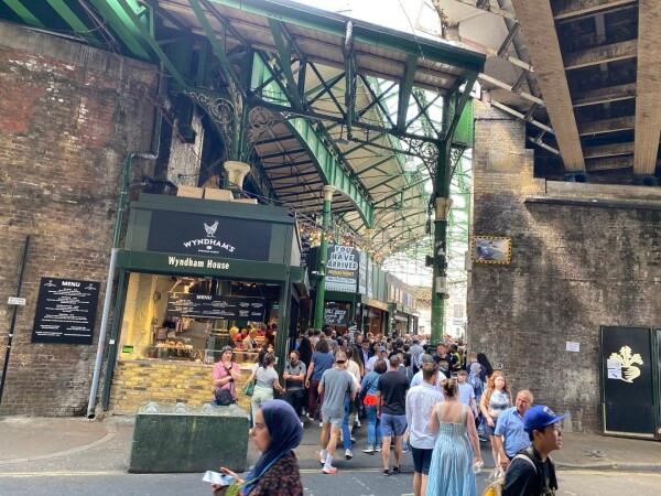 Best Sports Bars in London - Wheatsheaf, Borough