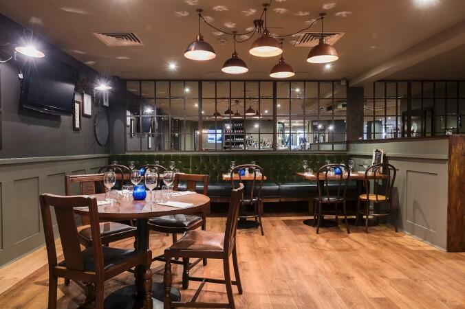 Best Sports Bars in Birmingham - The Roebuck