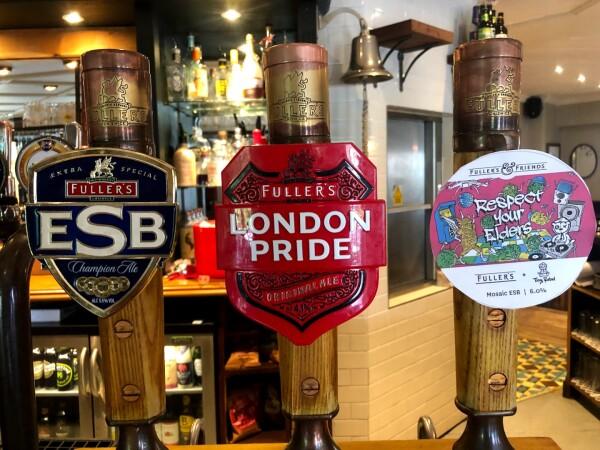 Best Sports Bars in Newbury - Lock Stock And Barrel