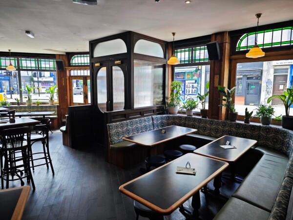 Best Sports Bars in Peckham, London - The Greyhound Pub, Peckham