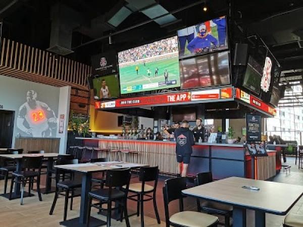 Best Sports Bars in DONCASTER - The Sporting Globe Doncaster