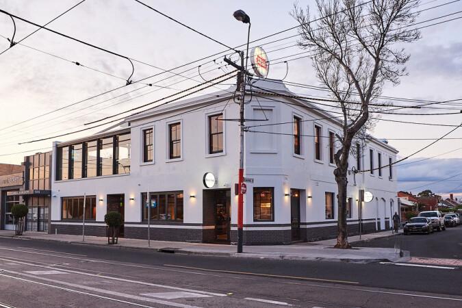 Best Sports Bars in South Yarra - The Osborne