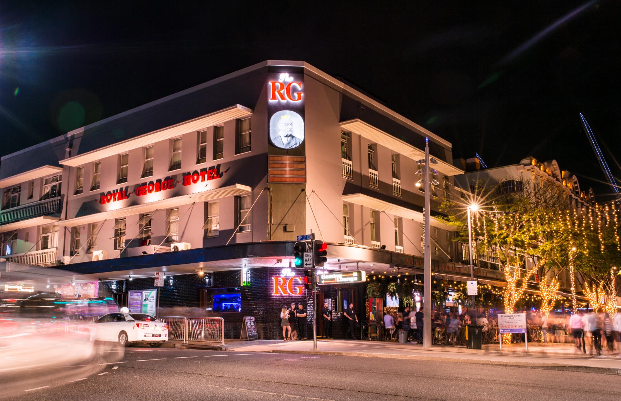 Best Sports Bars in FORTITUDE VALLEY - Royal George Hotel