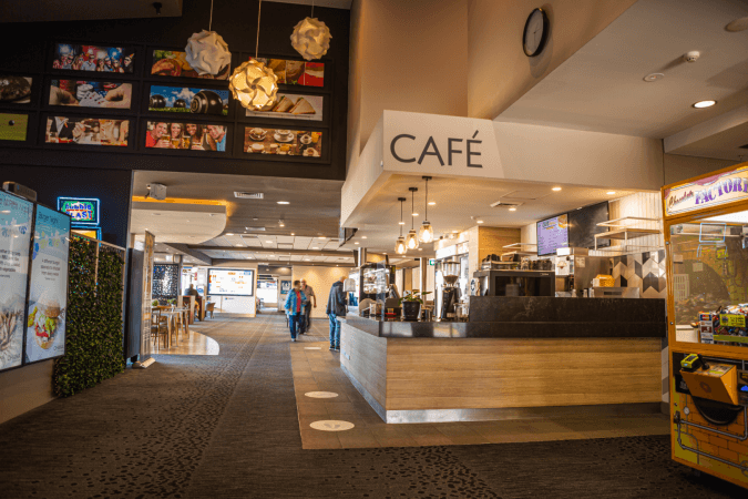 Best Sports Bars in BUDGEWOI - Halekulani Bowling Club