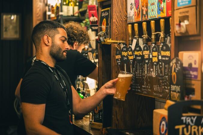 Best Sports Bars in Exeter - The Turk's Head