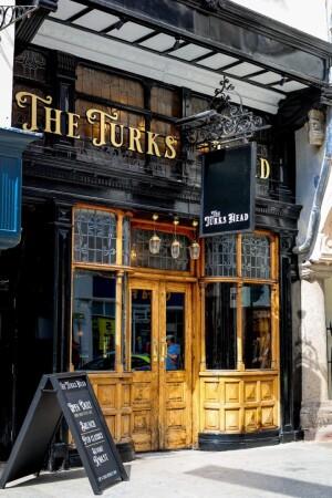 Best Sports Bars in Exeter - The Turk's Head