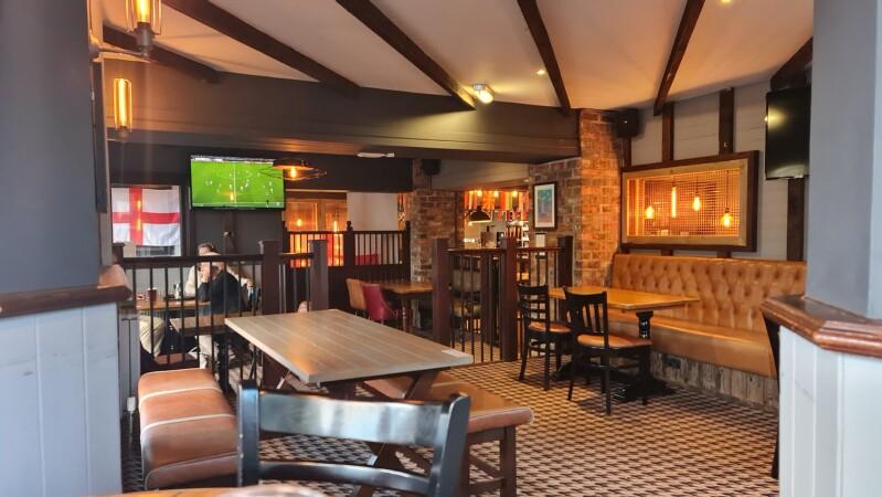 Best Sports Bars in St Annes - County Hotel