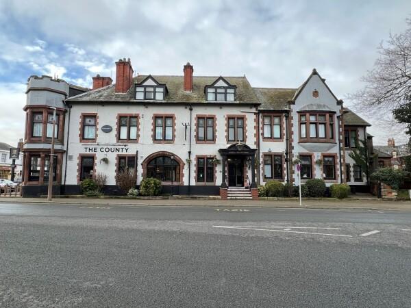 Best Sports Bars in St Annes - County Hotel