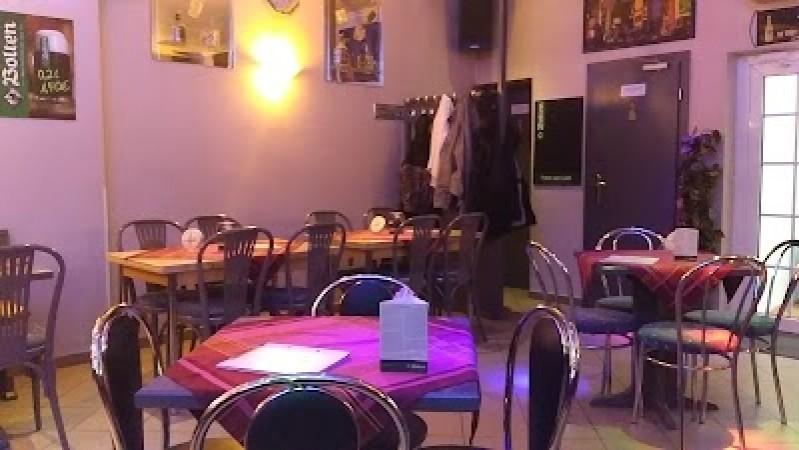 Beste Sportsbars in Aachen - Cafe Bistro Chrystall Pub