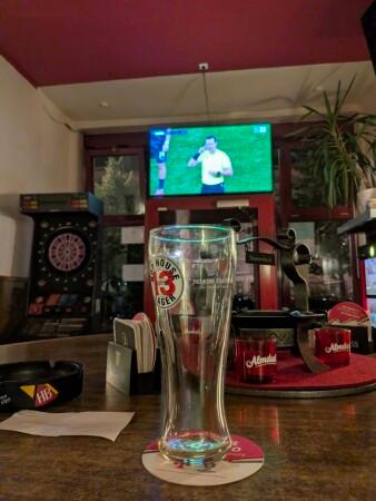Beste Sportsbars in Berlin - Country Cheers