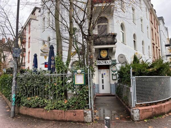 Beste Sportsbars in Frankfurt am Main - Ha.!-Ka.?