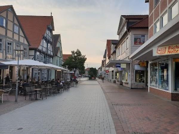 Beste Sportsbars in Gifhorn - Bier- und Rock-Bar H1