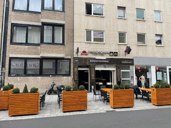 Beste Sportsbars in Köln - Tresörchen