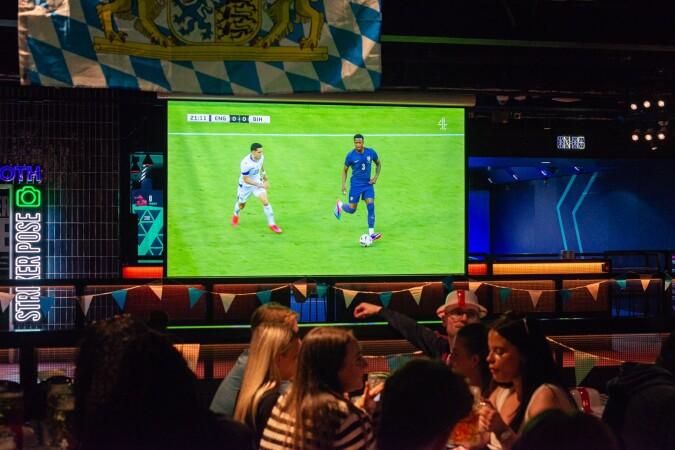 Beste Sportsbars in London - TOCA Social 02