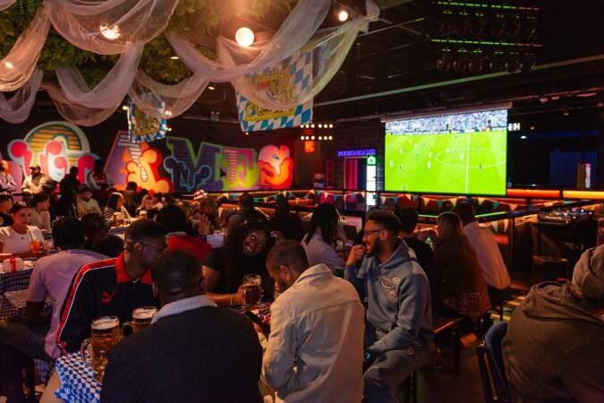 Beste Sportsbars in London - TOCA Social 02