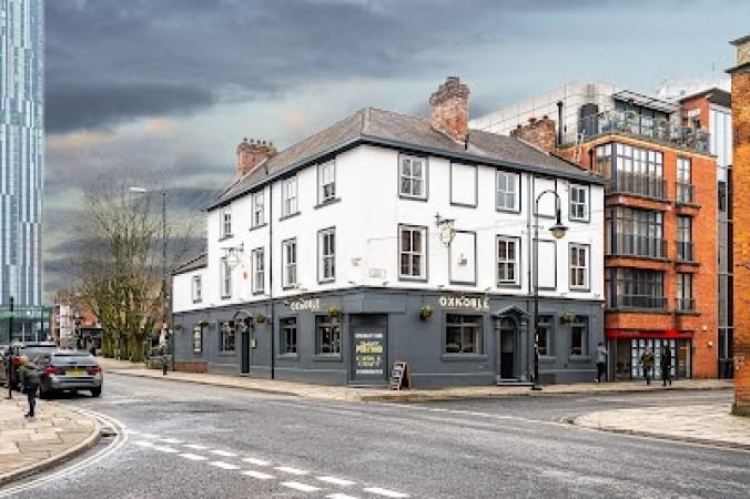 Best Sports Bars in Manchester - Oxnoble Manchester