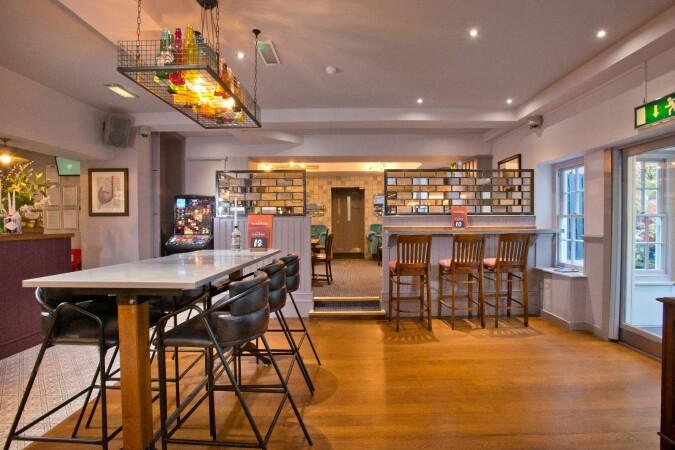 Best Sports Bars in Norwich - Lamb Inn Norwich