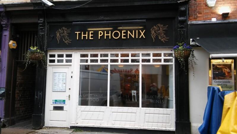 Best Sports Bars in Tamworth - Phoenix