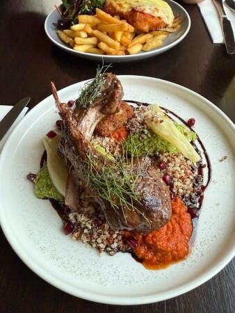 Best Sports Bars in richmond - Spread Eagle Hotel