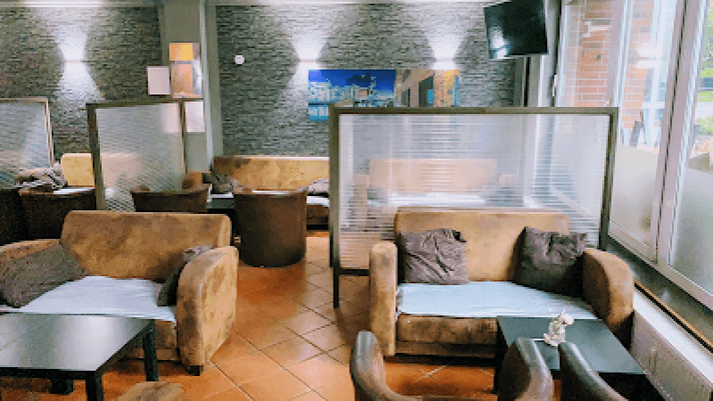 Beste Sportsbars in Reinbek - Palmyra cocktail & smokebar