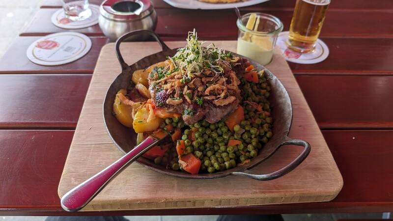 Best Sports Bars in Köln - Brauhaus Reissdorf