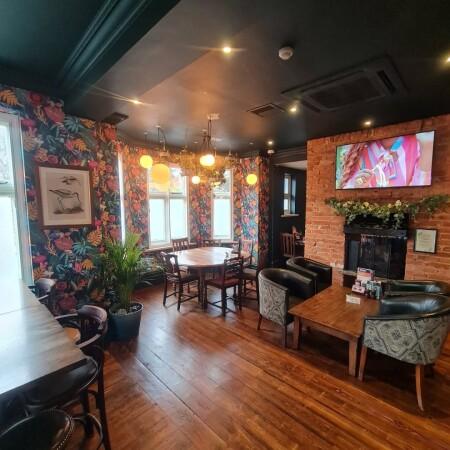 Best Sports Bars in Poole - The Cow