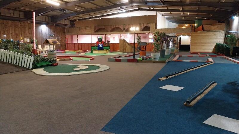 Best Sports Bars in Skelton-in-Cleveland - Holey Molies