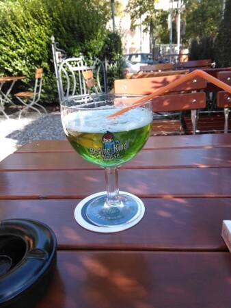 Beste Sportsbars in Berlin - Charlie´s Biergarten