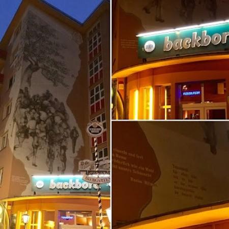 Beste Sportsbars in Berlin - Charlie´s Biergarten