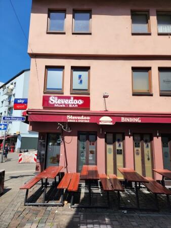 Beste Sportsbars in Frankfurt am Main - Stevedoo