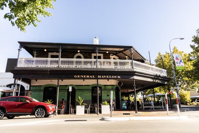 Best Sports Bars in Adelaide - The Havelock Hotel