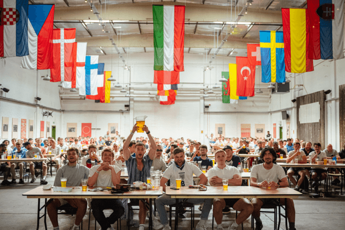 Best Sports Bars in London - Big Penny Social