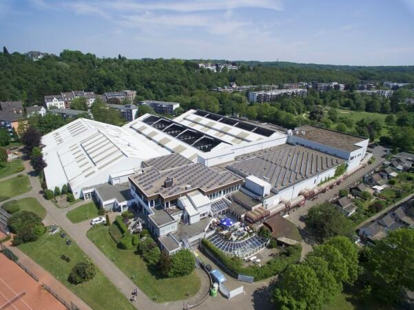 Beste Sportsbars in Düsseldorf - COSMO SPORTS