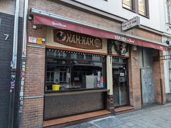 Beste Sportsbars in Düssseldorf - Ham Ham bei Josef | Die Original Schweinshaxe aus Düsseldorf